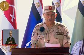 قائد الجيش الثالث الميداني: واضعين نصب أعيننا المصلحة العليا بالبلاد